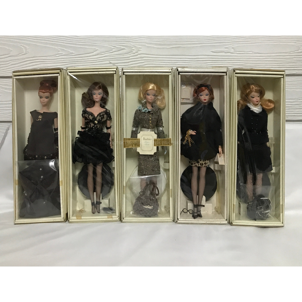 ตุ๊กตาบาร์บี้ Barbie silkstone