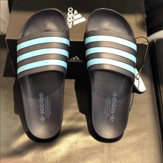 9.9 ลดอีก 30% ใส่โค้ด OMGรองเท้าแตะ ADIDAS รุ่น ADILETTE AQUA รองเท้าแตะน้ำหนักเบา พร้อมส่ง ของแท้40-45