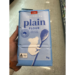 White Plant Flour ( Coles Brand ) 1000 G. แป้งสาลี ไม่ฟอกสี ( ตรา โคลส์ ) ไวท์ เพลน ฟลาวร์