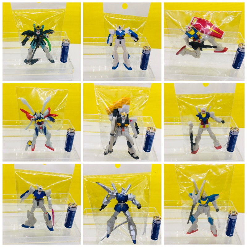update  04/05 (แท้ / มือ 2)กาชาปอง Gundam สีขาว ของแท้ มือ 2 พร้อมส่งค่ะ
