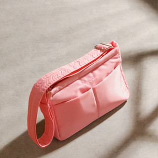 AL&amp;CO | Nylon travel bag in Flamingo Pink