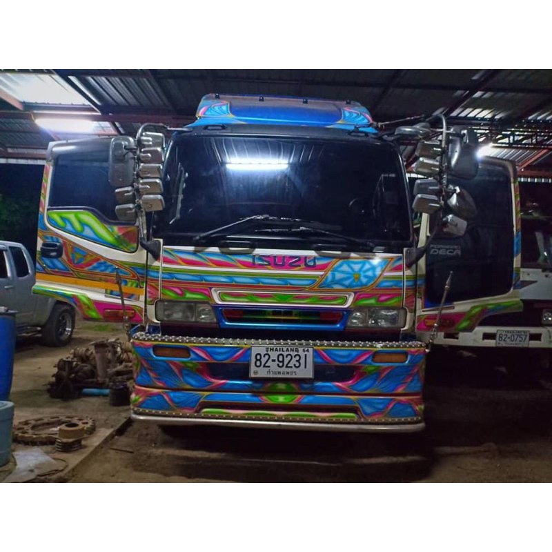 ฟิล์มดำเซรามิก ใช้ติดกระจกบานหน้าเต็มรถบรรทุก4-22ล้อ - รูปที่ 2