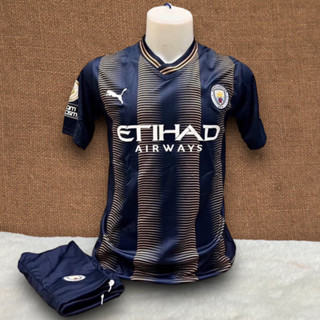 เสื้อฟุตบอล ชุดกีฬาผู้ชาย ทีม แมนซิตี้ แบบใหม่ล่าสุด 2023 มีเสื้อพร้อมกางเกง เนื้อผ้ายืดใส่สบาย ราคาถูก