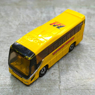 Tomica โมเดลรถเหล็กโทมิก้า  ISUZU GIGA HATO BUS   S = 1/156