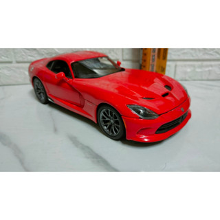 รถผสมเหล็ก SRT Viper GTS  2013 scale 1/18  สินค้าเป็นมือ2 จากโกดังญี่ป่น