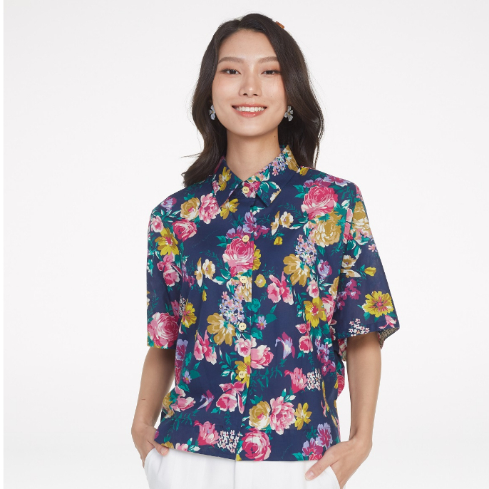 C&D เสื้อลายดอกผู้หญิง สงกรานต์ Botanical คอปก แขนสั้น สีกรม (CAFGNV)