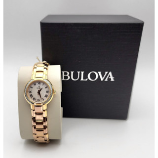 นาฬิกา BULOVA WOMENS 98R156 DIAMOND QUARTZ WHITE DIAL ROSE GOLD TONE STAINLESS STEL WATCH 27 MM พร้อมกล่อง (สภาพดี)