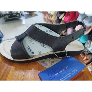 รองเท้ารัดส้นสุภาพสตรียี่ห้อเดอบูลรุ่นl5108size36-41
