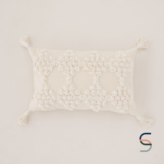 SARABARN Diamond Cushion Cover with Tassels | ปลอกหมอนอิงมีพู่ ลายเพชร สีเบจอ่อน และ สีเหลือง