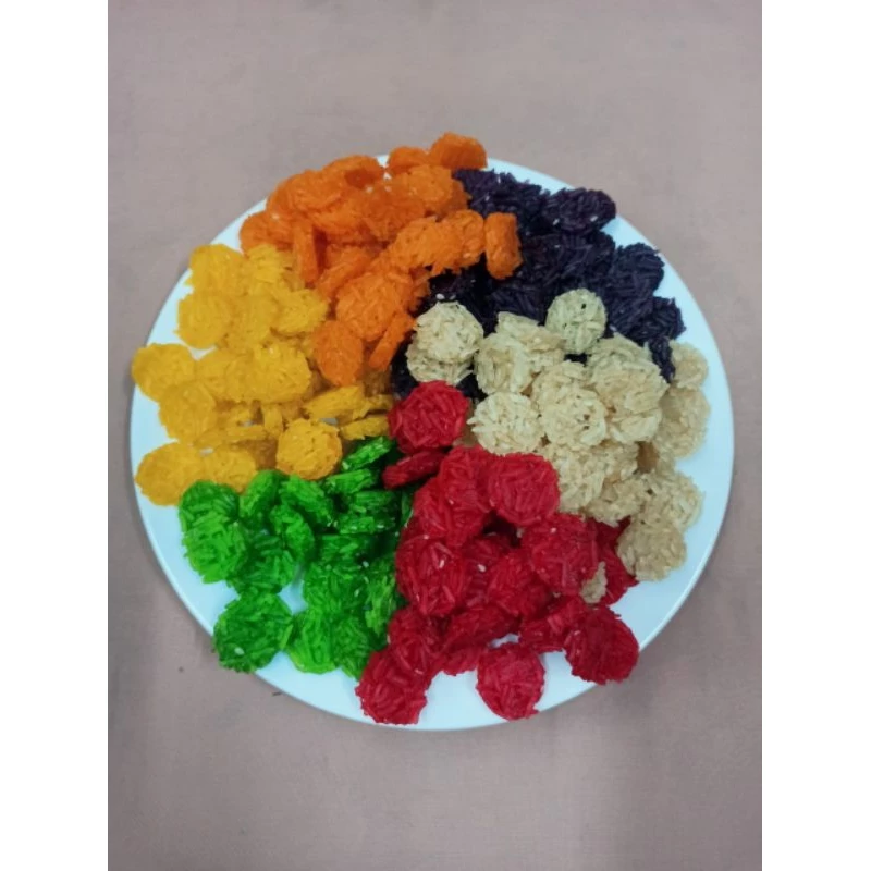 ข้าวแต๋นน้ำแตงโม(ถูกสุดพร้อมส่งทุกวัน) แผ่นเล็ก 2 cm 950-1000ชิ้น