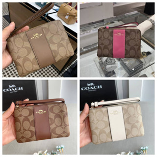 Coach Corner Zip Wristlet In Signature Canvas 58035 คล้องมือ 1 ซิป ไซส์ S