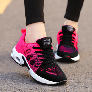 VKMonday สินค้าแนะนำ รองเท้าผ้าใบผู้หญิง  ดีเทลสะดุดตา ด้วยส…