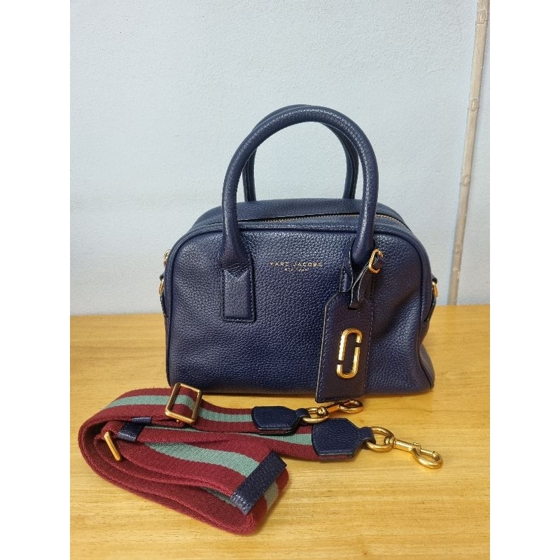 กระเป๋าสะพายหนังแท้ Marc by Marc Jacobs