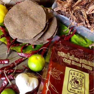 ชุดพริกน้ำเงี้ยว 500 g ตราแม่น้อย+ดอกงิ้ว 40 g.+ถั่วเน่าแผ่น…