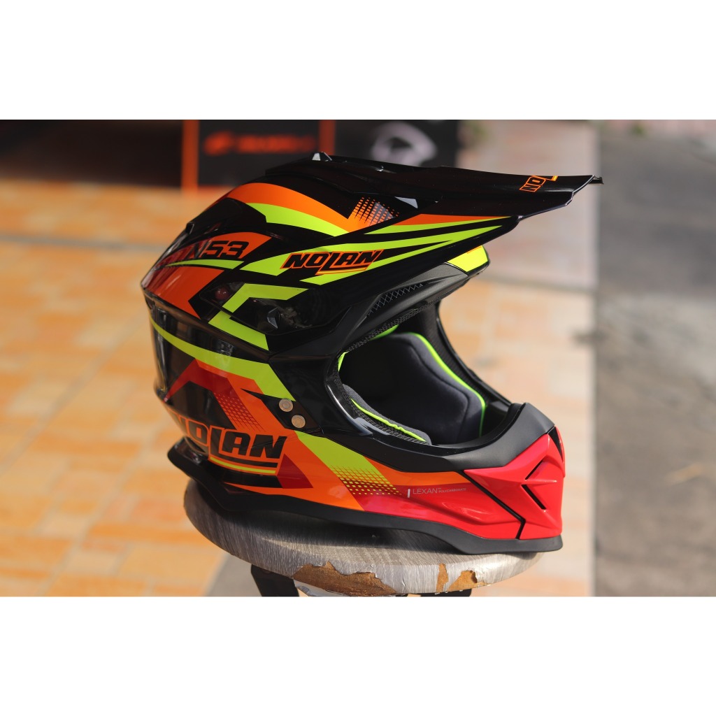 หมวกกันน็อควิบาก Nolan N53