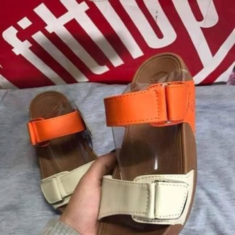 รองเท้า ฟิบฟอบ  fitflop สวมหนังเข็มขัด size 36 37 38 39 40 รุ่นหนังปรับสายได้