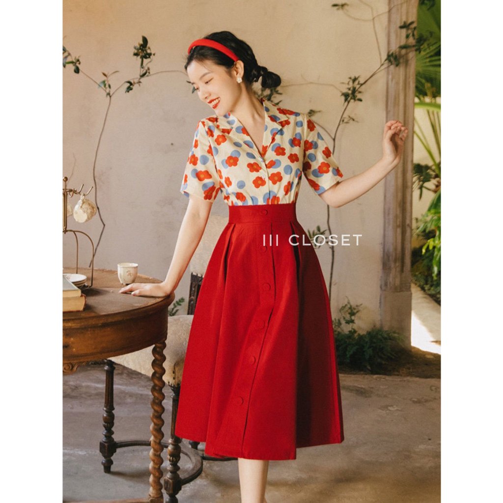 กระโปรง lll Size S-L lll Z034  จับจีบทวิส แต่งกระดุมหน้า งานวินเทจ ดีไซน์สวย เอวสม็อกหลัง เนื้อผ้าซาร่า