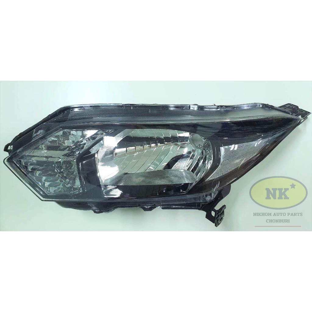 ไฟหน้า ฮอนด้า HR-V รุ่นไฟธรรมดา 14'-17' / Honda HR-V 14'-17' (ราคาต่อข้าง)