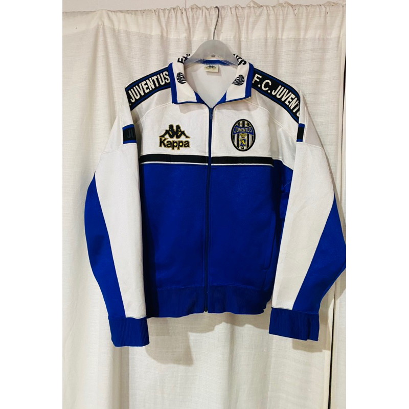 เสื้อ Juventus fc x kappa vintage 90' มือ2 อก 22.5นิ้ว ยาว 24นิ้ว ราคา 2000บาท