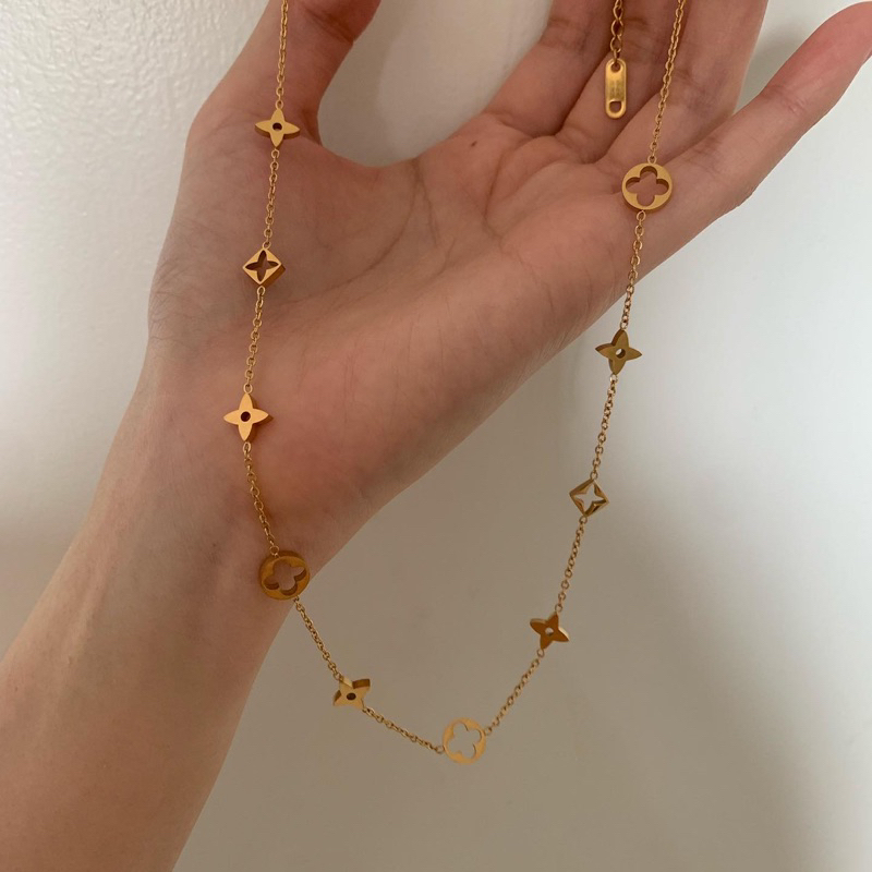 HER OBJECTIVE_HER ANATASIA NECKLACE