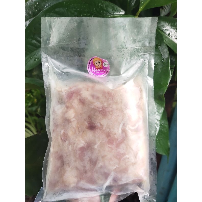 New !! แหนมเอ็นข้อไก่ทอดอร่อย حلالฮาลาล 500กรัม