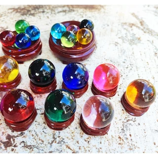 ลูกแก้วสี คริสตัล ลูกแก้วเคลือบสี ขนาด 2,3,4 เซน พร้อมฐานไม้วาง เสริมฮวงจุ้ย ตั้งบูชา 💸💸เก็บโค๊ดส่วนลดหน้าร้านได้ค่ะ💸💸
