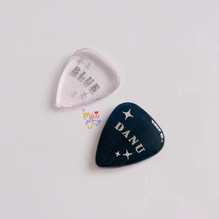 ปิ๊กกีตาร์ guitar pick (เพิ่มอักษร เจาะรู ทำจี้) ✨ TBW set ; พร้อมส่ง 🖤