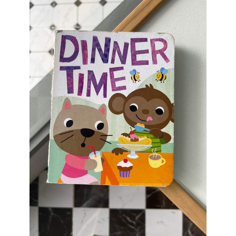 หนังสือนิทานมือสอง หนังสือนิทานภาษาอังกฤษ หนังสือนิทานปกแข็ง เรื่อง DINNER TIME