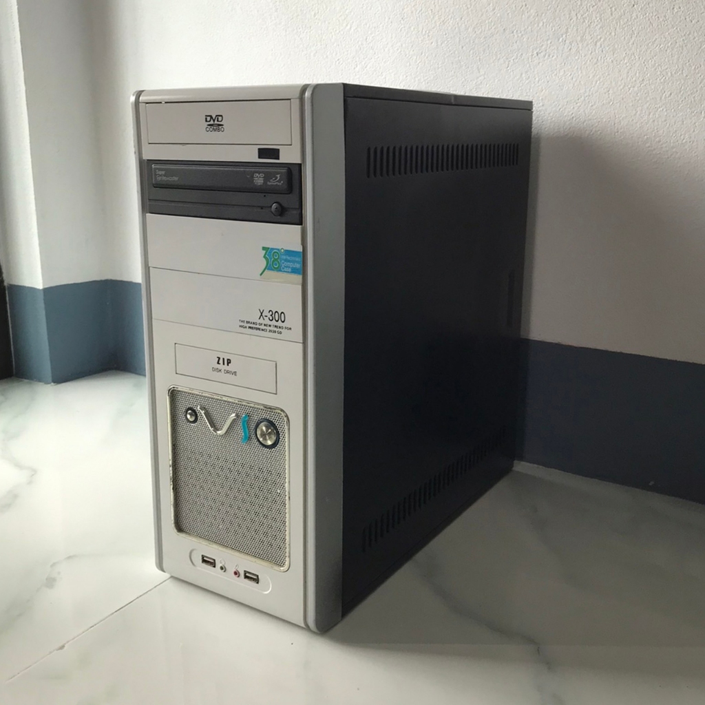 คอมพิวเตอร์PCประกอบมือ2+การ์ดจอออนบอร์ด+มีโปรแกรมคาราโอเกะ Extreme Karaoke