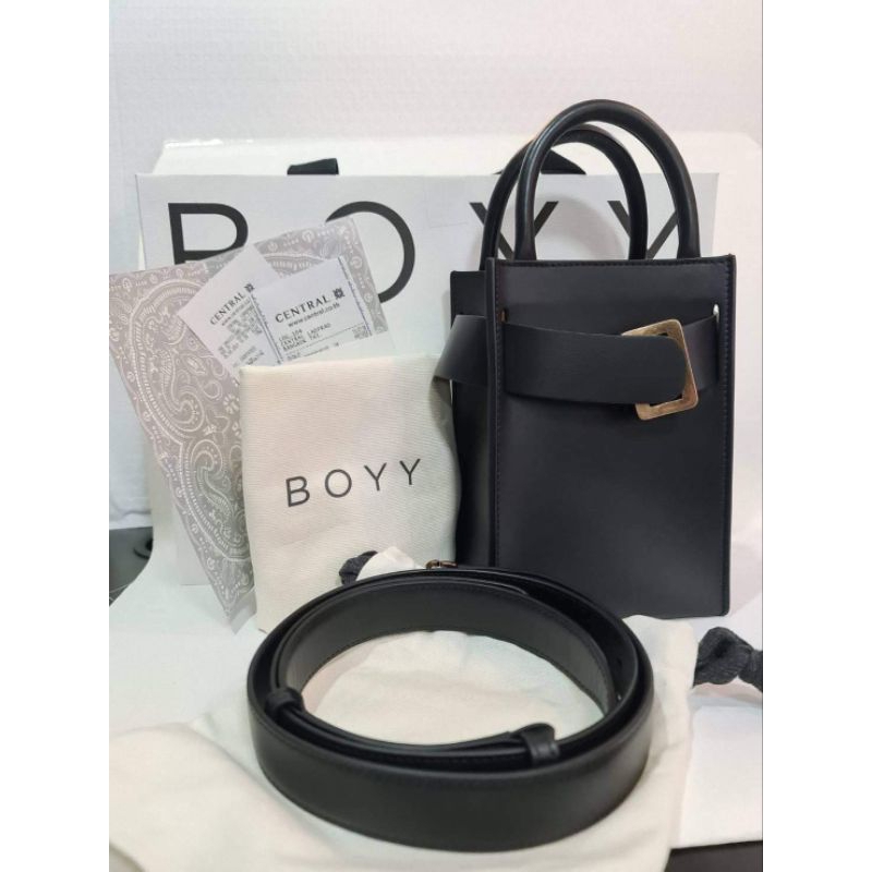 Boyy Bobby tourist y2019