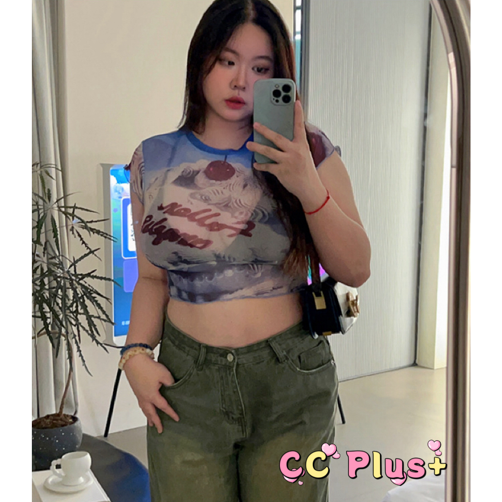 Cici Plus+(H520)เสื้อครอปซีทรูแขนสั้น สกรีนลาย สไตล์Y2K สวยเก๋แซ่บสุด สาวพลัสไซส์ห้ามพลาด
