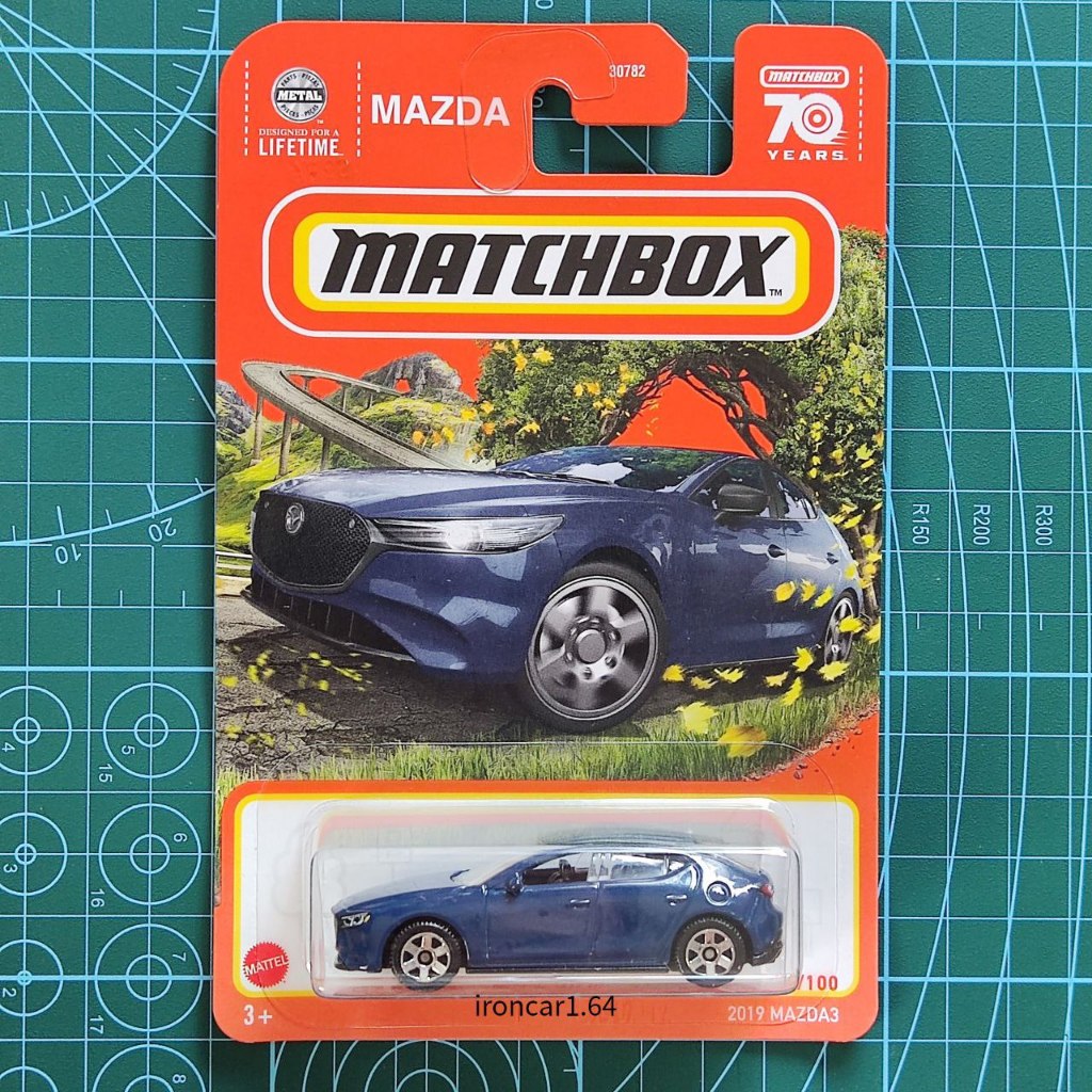 โมเดลรถ matchbox รุ่น mazda 3 สีน้ำเงิน หายาก