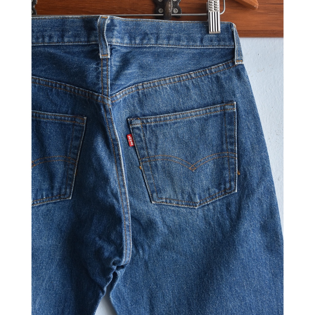 Levis 501 W32 L32 แท้ แซกดำ vintage 80s 1983 กางเกงยีนส์ USA หลัง ริมแดง transition