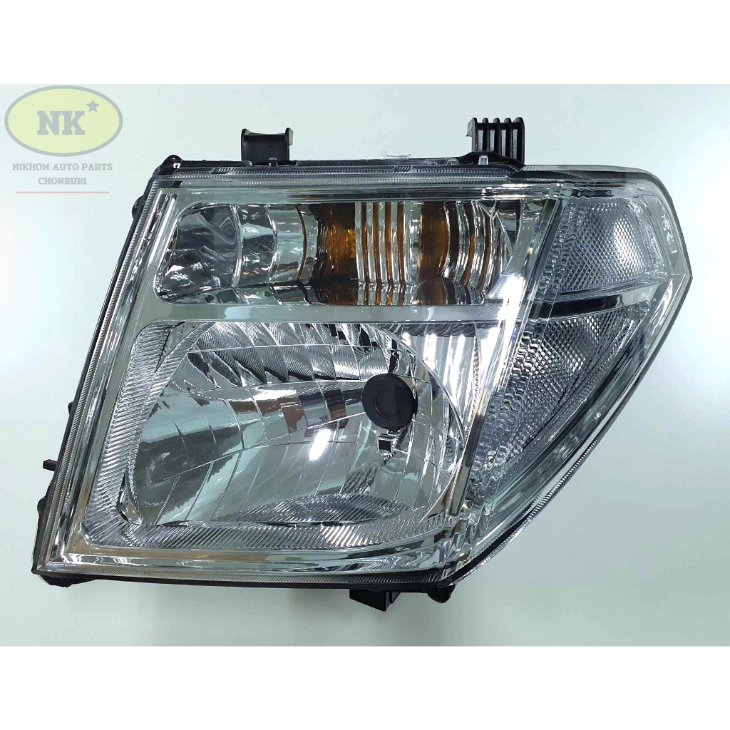 ไฟหน้า นิสสัน นาวาร่า D40 07'-14' / Nissan Navara D40 07'-14' (ราคาต่อข้าง)