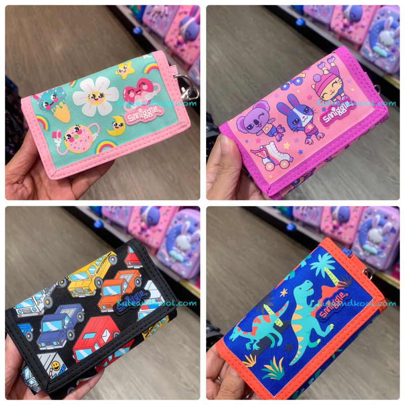 Smiggle 🌸 กระเป๋าสตางค์ มีสายคล้อง Wallet with lanyard
