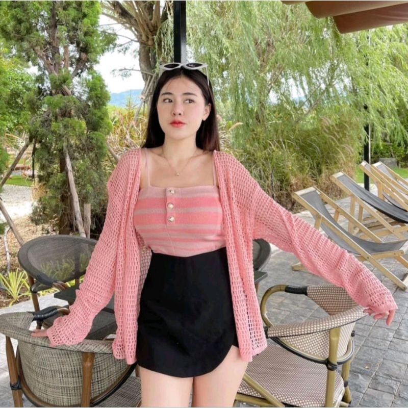 GoodNine พร้อมส่ง  2 ชิ้นเสื้อสายเดี่ยวไหมพรมกระดุมหน้าใช้ได้จริงกับเสื้อคลุมผ้าทอตาข่ายป้าย y. p .y - รูปที่ 2