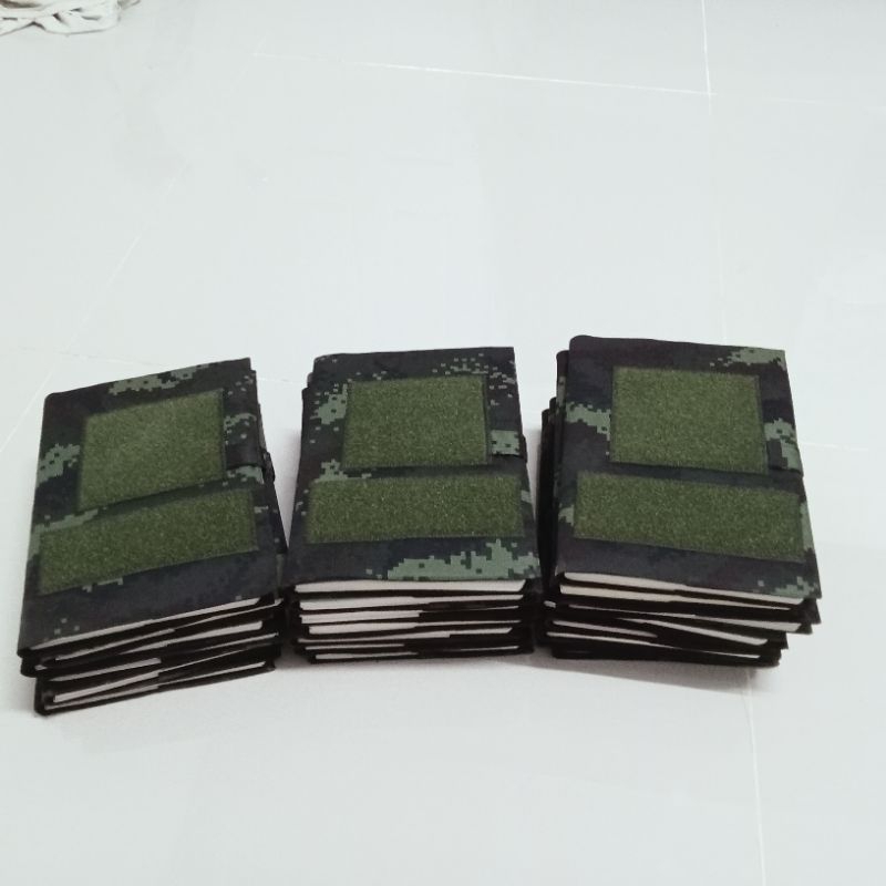 สมุดจดบันทึกA5ลายพรางปกผ้าสมุดมีเส้น**แถมถุงผ้าหูรูด1ชิ้นใส่ของอเนกค์ประสงค์พ