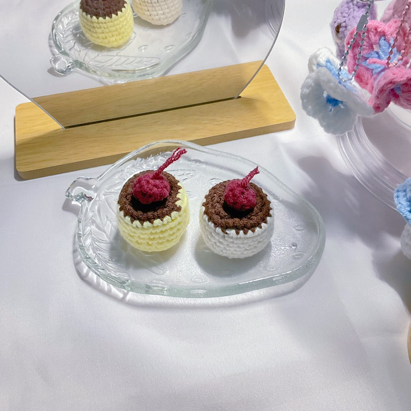 พวงกุญแจไหมพรมพุดดิ้ง🍮 Pudding Keychain พร้อมส่ง