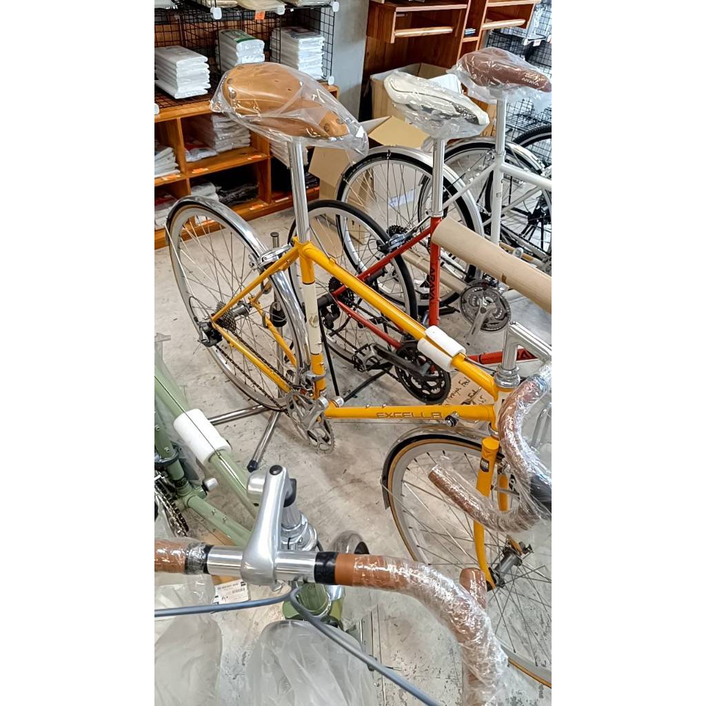ARAYA EXCELLA SPORTIF ลดราคาจักรยานเสือหมอบทัวร์ริ่งวินเทจ Luxury Vintage Sportif  สีเหลือง size 51cm คนสูง167-176cm