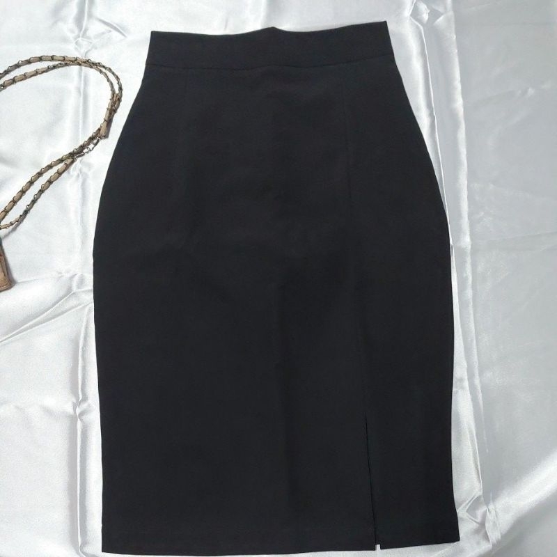 pisa brand กระโปรงทรงดินสอผ่าหน้า s