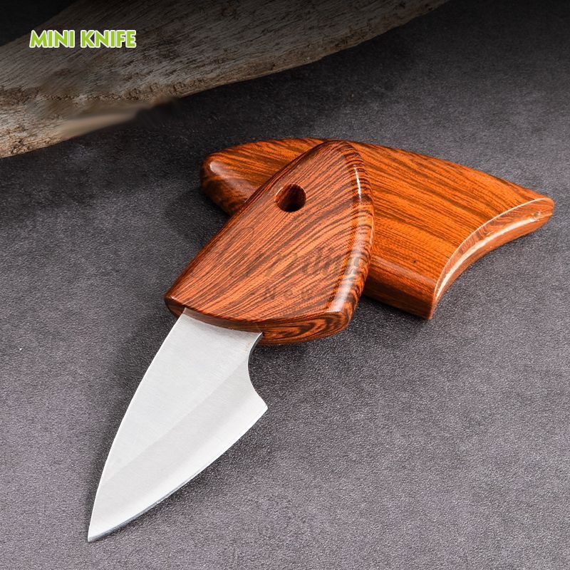 ซื้อ มีดพก Outdoor Pocket Knife พร้อมส่ง ด้ามจับลายไม้ มีดเดินป่า ชุบแข็ง ขัดขาว พร้อมปลอกไม้ประดู่ A2605