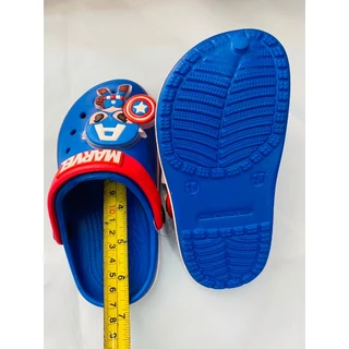 🔥ใหม่🔥รองเท้าเด็กหัวโต มีไฟ รัดส้น รองเท้าหัวโตเด็ก CLOG มีไฟ LED MARVEL กัปตันอเมริกา สไปเดอร์แมน
