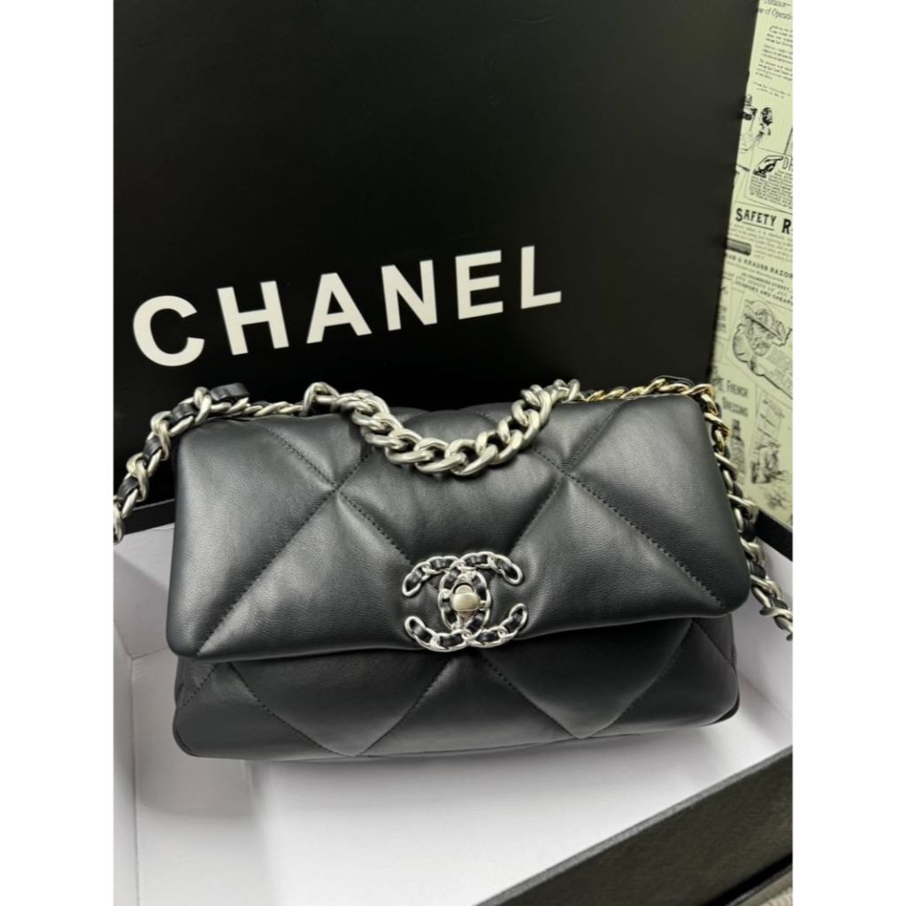 กระเป๋า Chanel19 size 26   งาน Vip cm. Fullboxset*