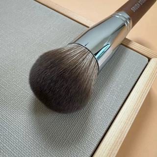 BRUSH STUDIO S 501 : Face Buffing Brush แปรงบัฟฟิ่งทรงกลมขนาดใหญ่