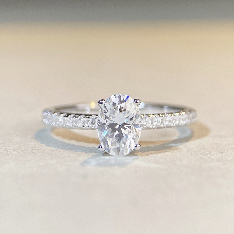 แหวนเพชร Moissanite (โมอีส) พร้อมใบเซอร์GRA เงินแท้92.5%