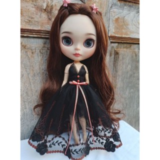 ชุดแฟชั่ันบลายธ์​ ชุดดำ​ (ราคาเฉพาะชุดไม่รวมตุ๊กตา)​