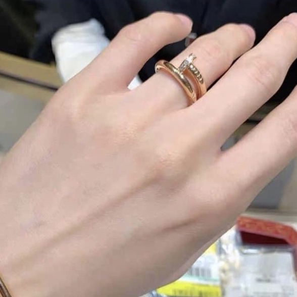 แหวนทรงตะปู สแตนเลสแท้ ไม่ลอกไม่ดำ มีเพชร ไม่มีเพชร พร้อมส่ง cat23