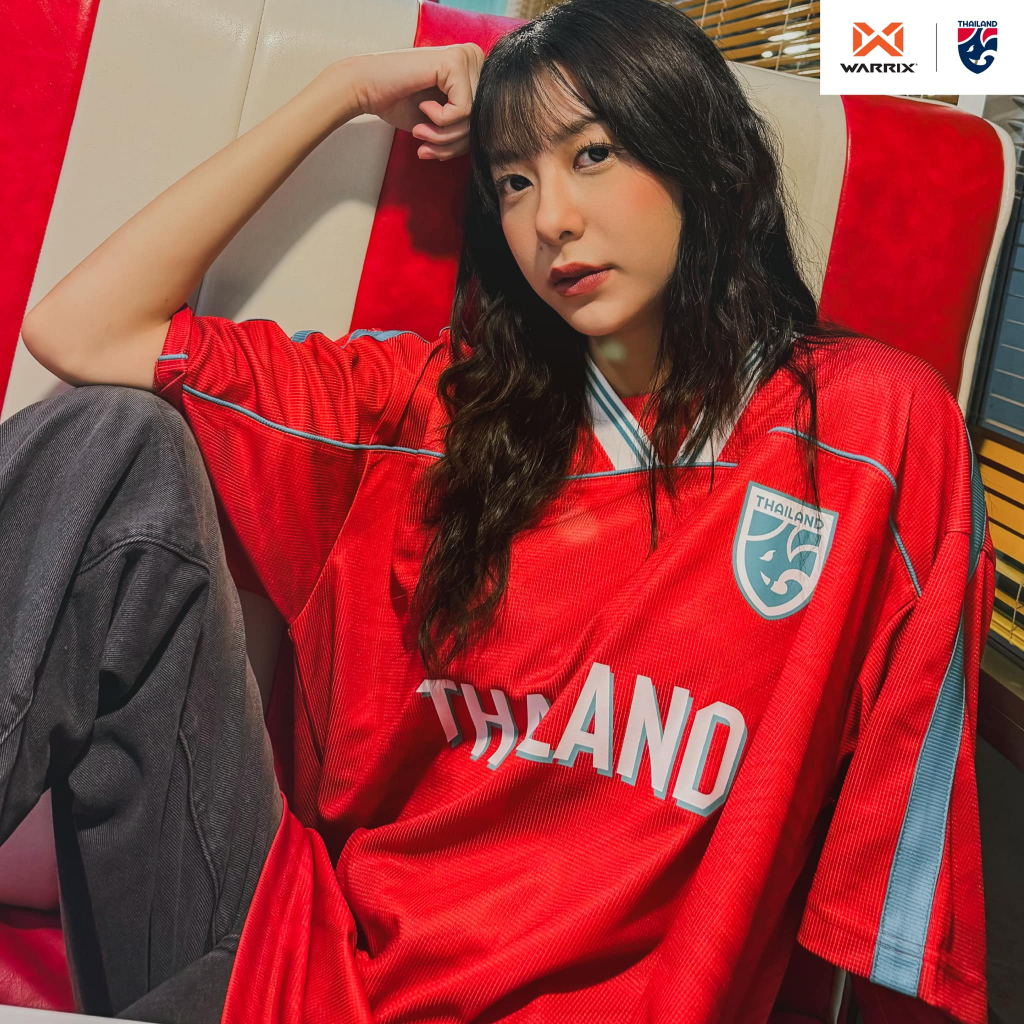 WARRIX เสื้อคอวี Football Life Style Oversize (WA-233TH10)