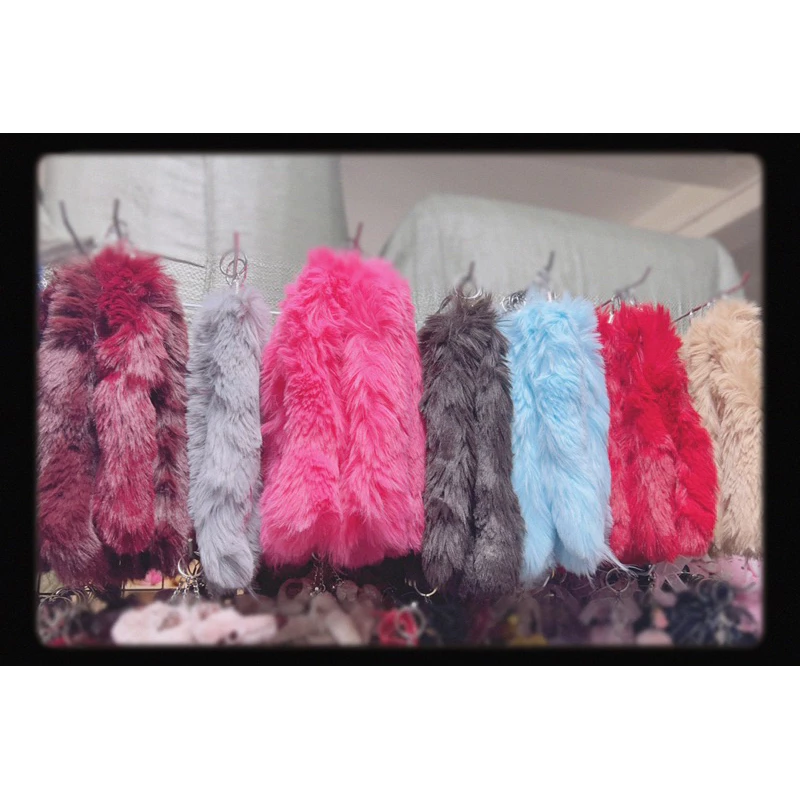🔥14สี พวงกุญแจหางกระรอก ขายส่งและขายปลีก ขนาดยาว33cm New keychain of the squirrel tail WB