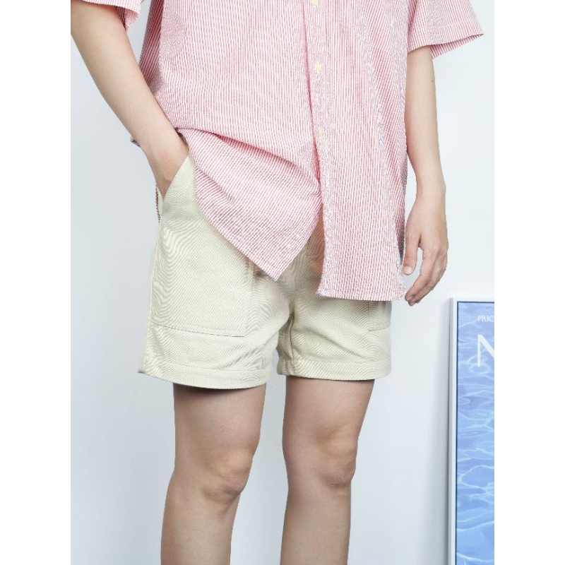 กางเกงขาสั้นสีครีม ผ้า cotton ร่องลึก